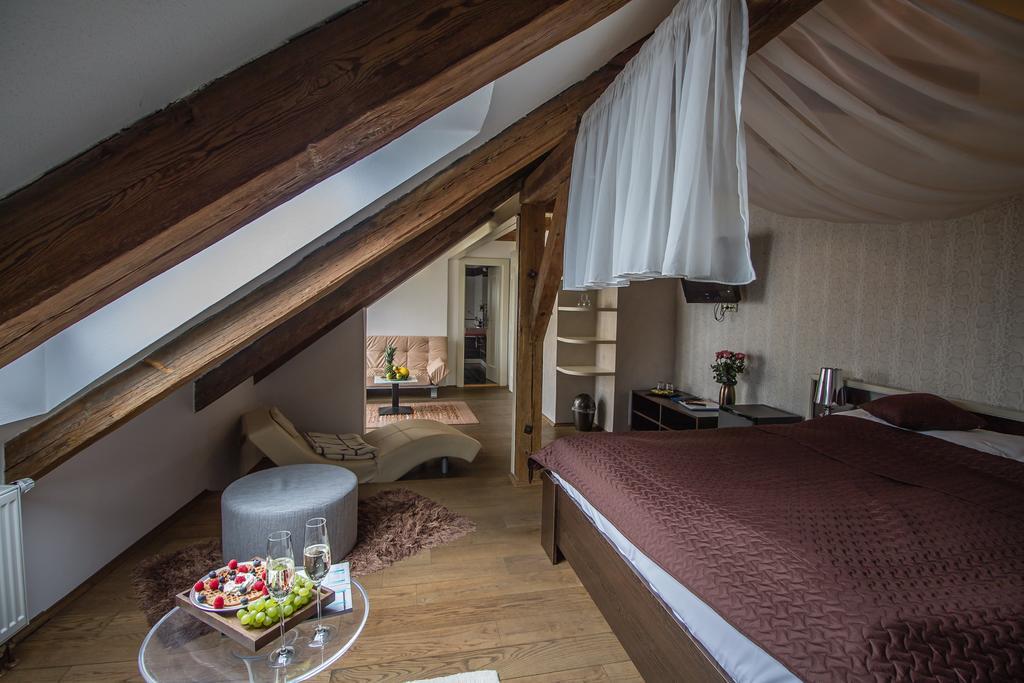 Hotel Peregrin Český Krumlov Exterior foto